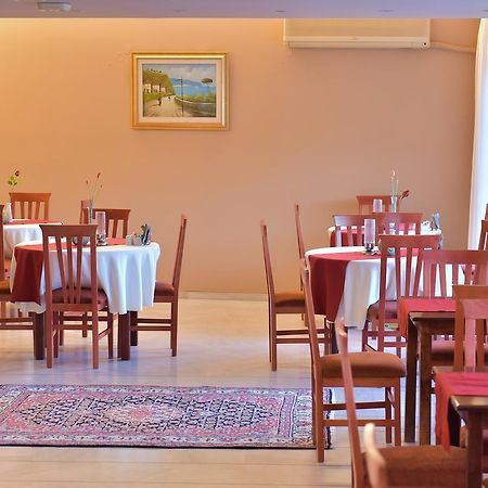 Oscar Hotel Amfilochía Eksteriør billede